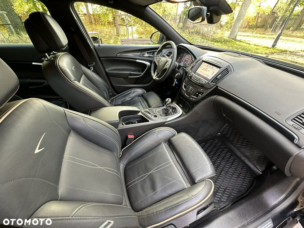 Opel Insignia - 36
