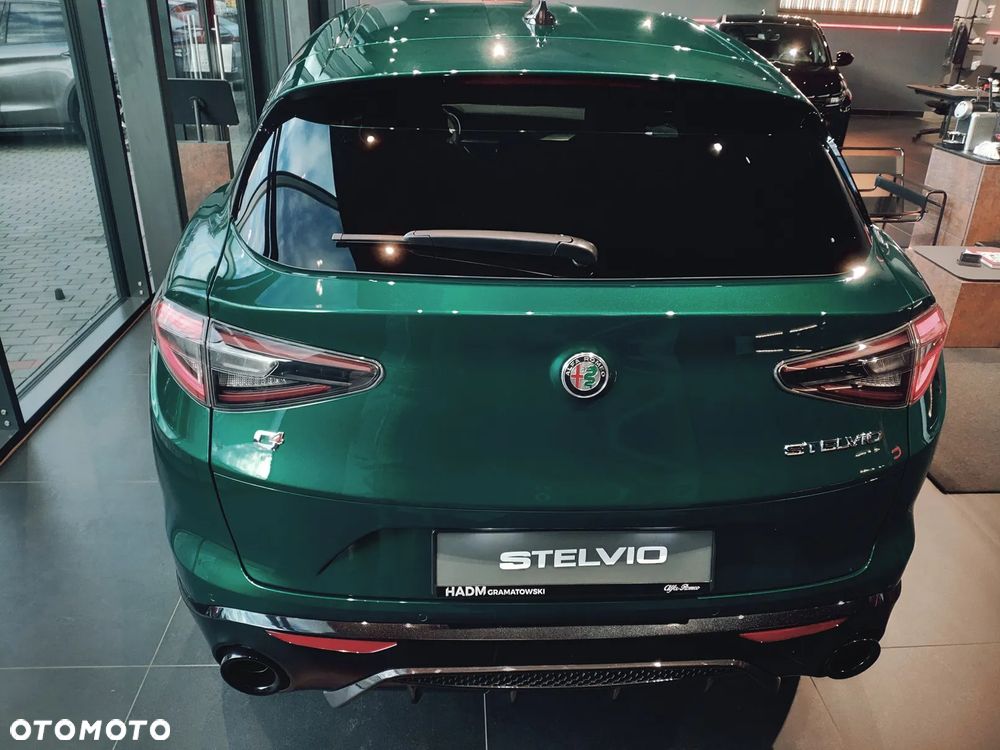Alfa Romeo Stelvio 2.2 JTDM Intensa Q4 - 4