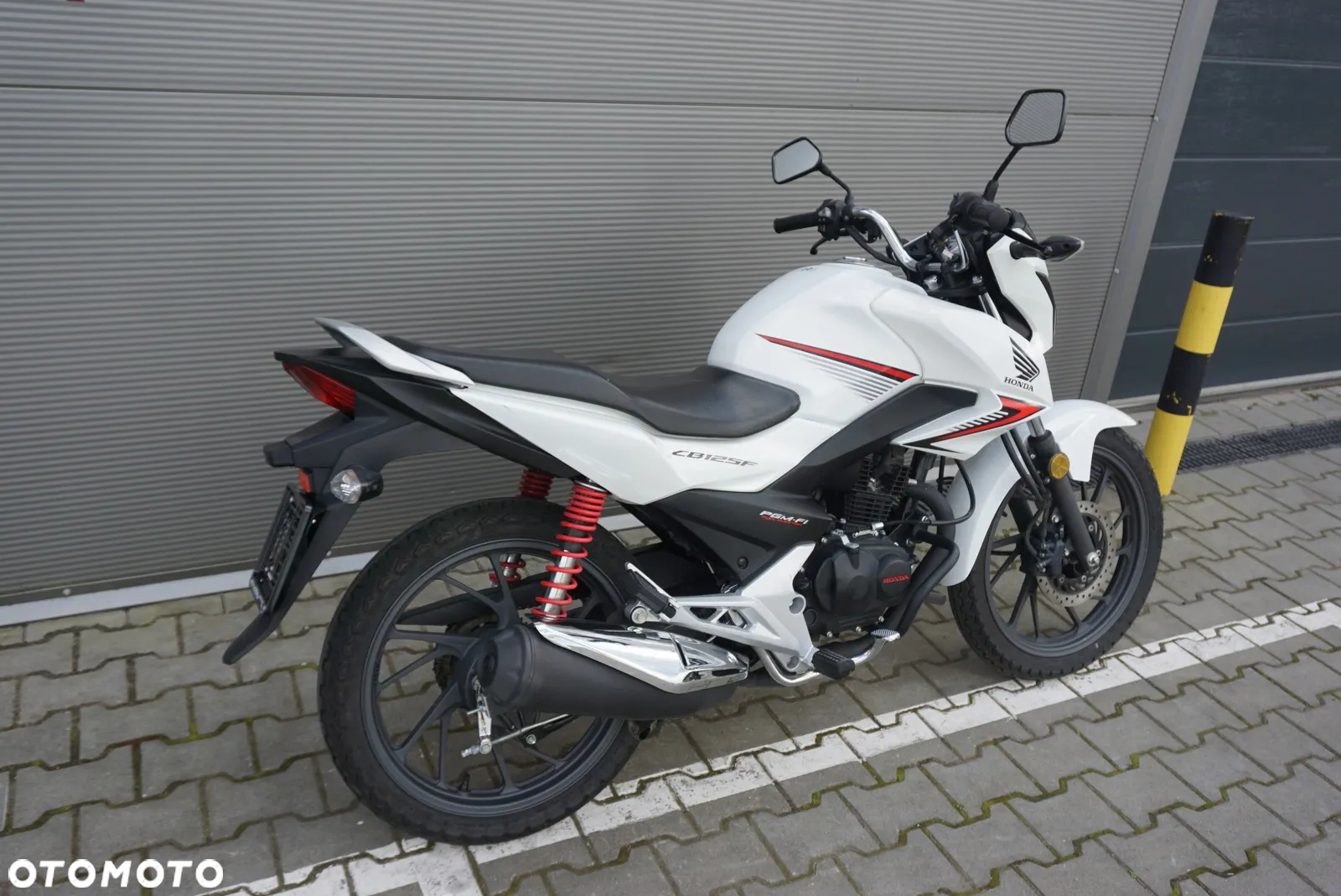 Honda CB - 3
