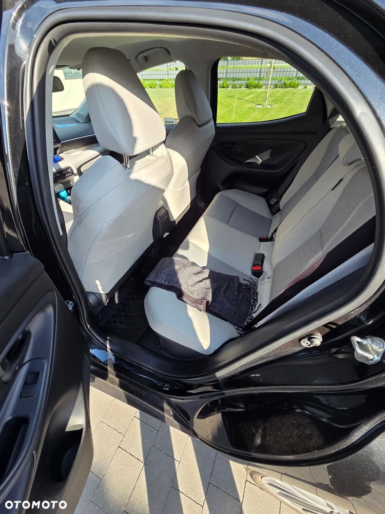 Toyota Yaris - 9