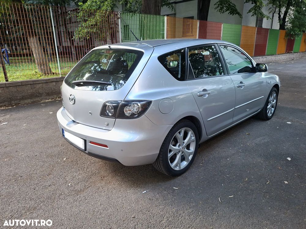 Mazda 3 - 5