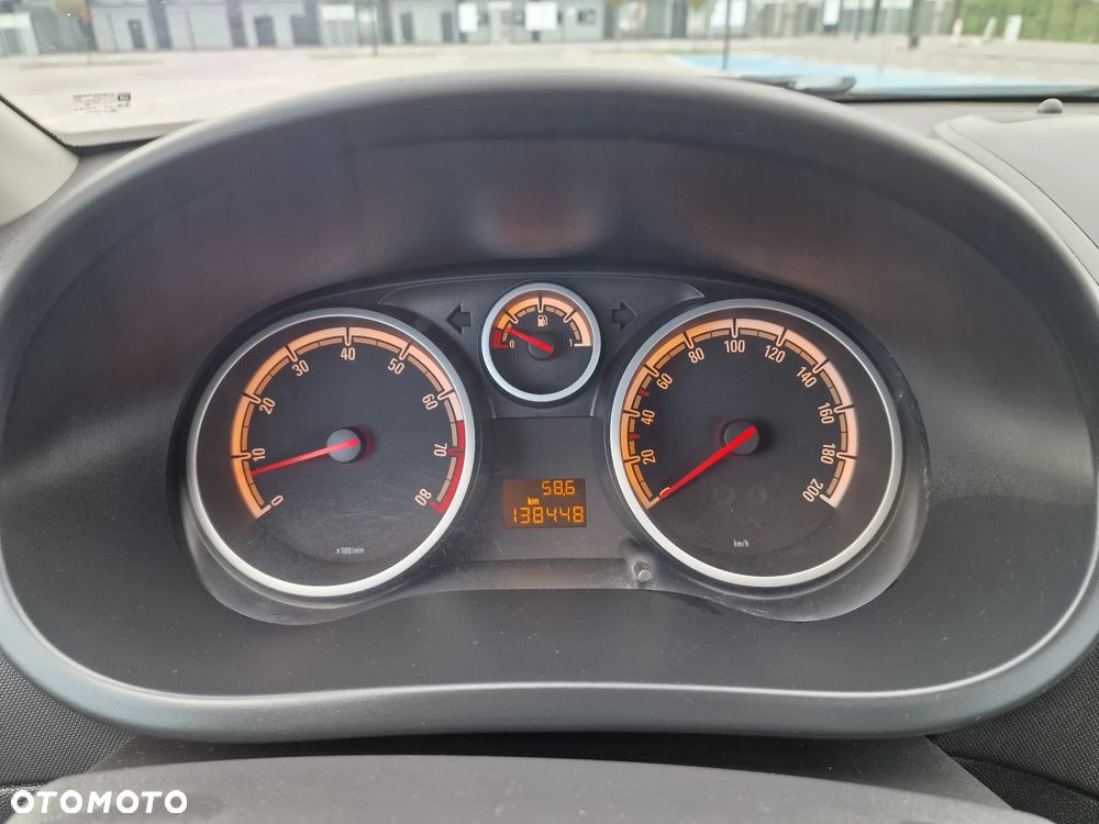 Opel Corsa 1.2 16V Edition - 9