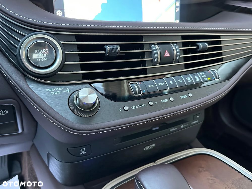 Lexus LS 500 Omotenashi AWD - 20