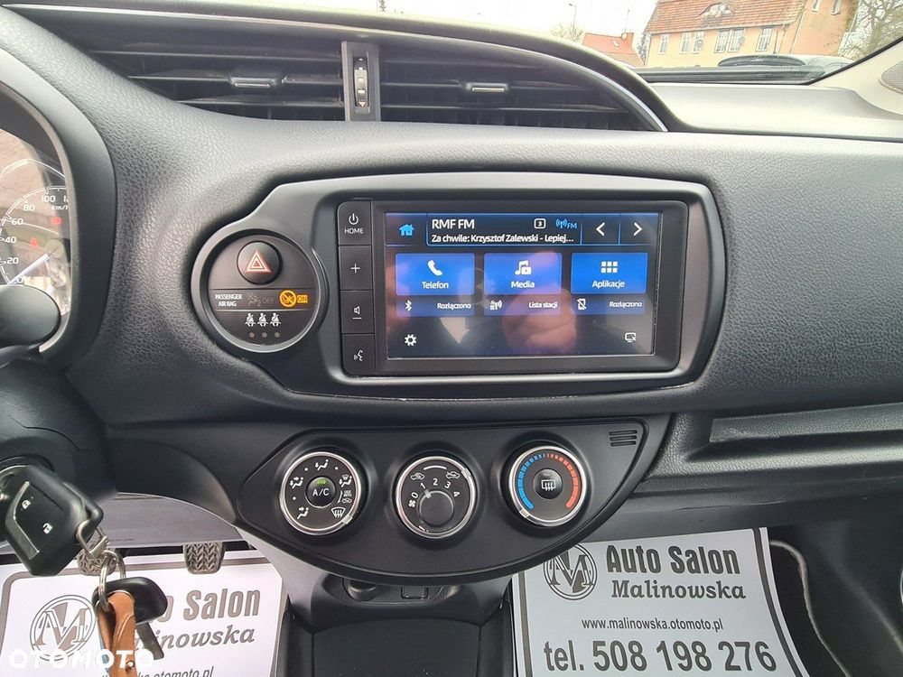 Toyota Yaris - 14