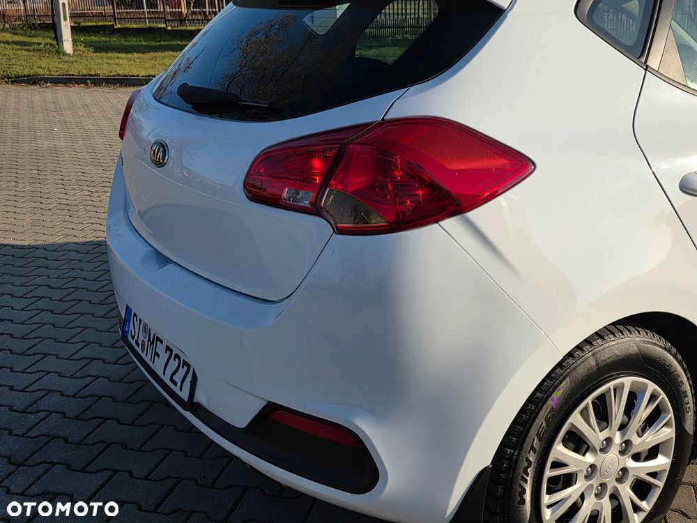 Kia Ceed 1.4 CVVT Fifa World Cup Edition - 14