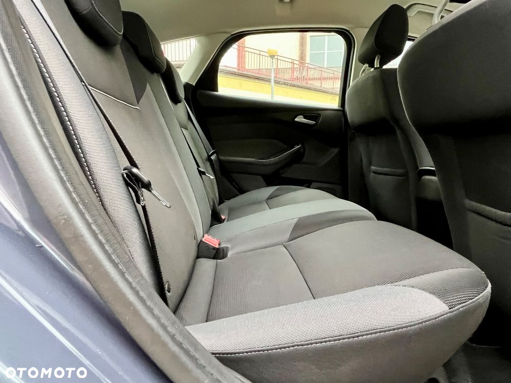 Ford Focus 1.6 TI-VCT Champions Edition - 14