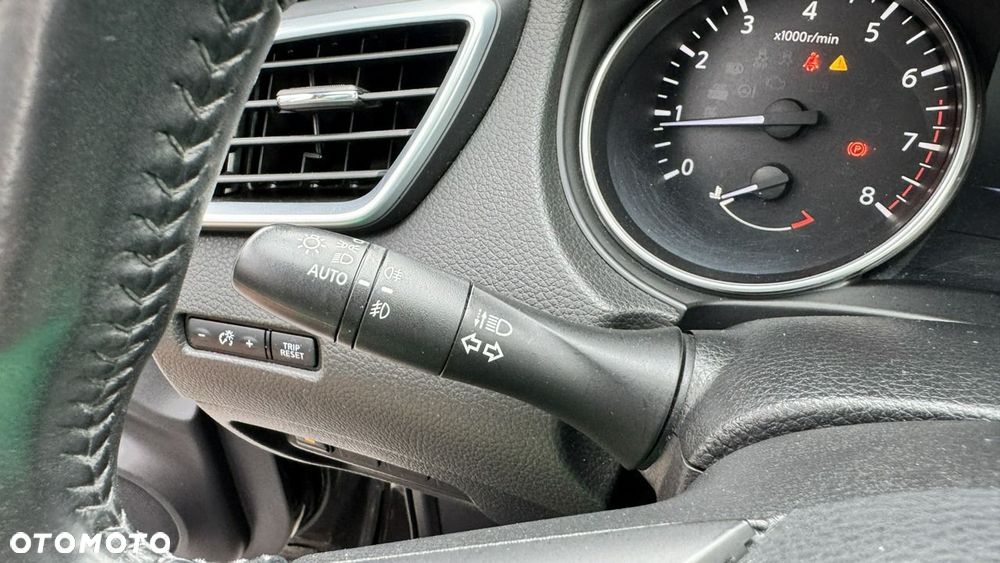 Nissan Qashqai - 11