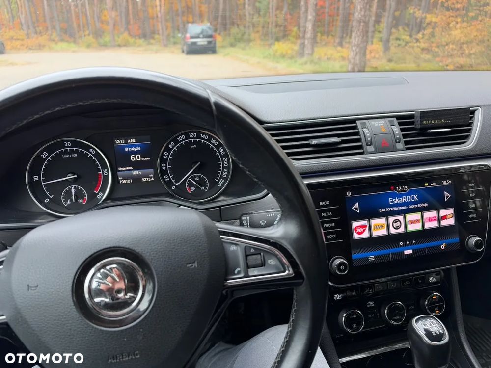 Skoda Superb 2.0 TDI Style - 18