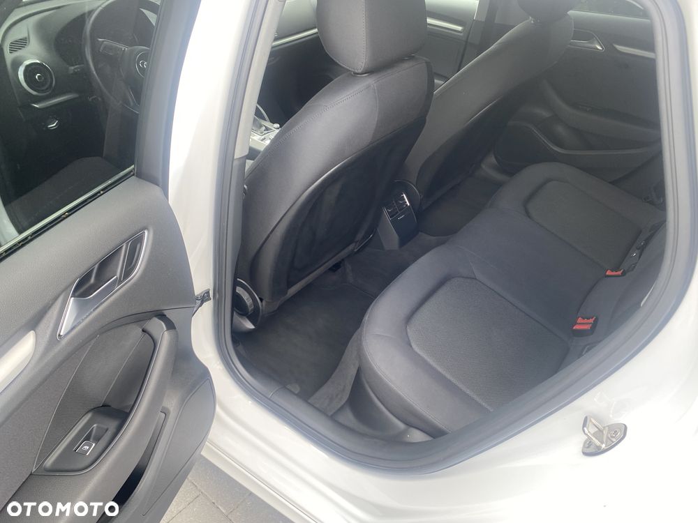 Audi A3 Sportback 1.5 TFSI S tronic - 7
