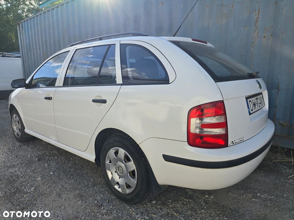 Skoda Fabia - 3