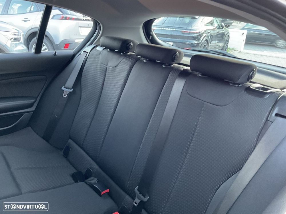 BMW 116 d Advantage - 42