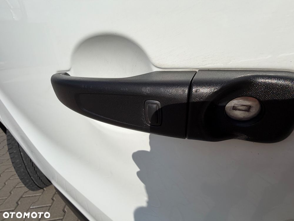 Renault Trafic Combi L1H1 Authentique - 15