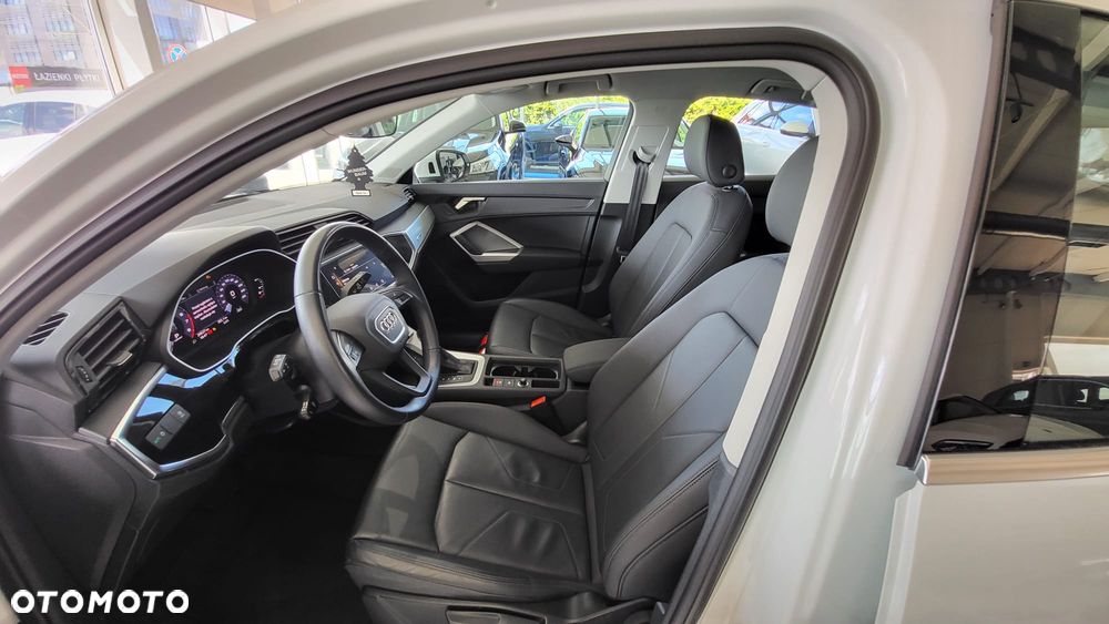 Audi Q3 Sportback - 7