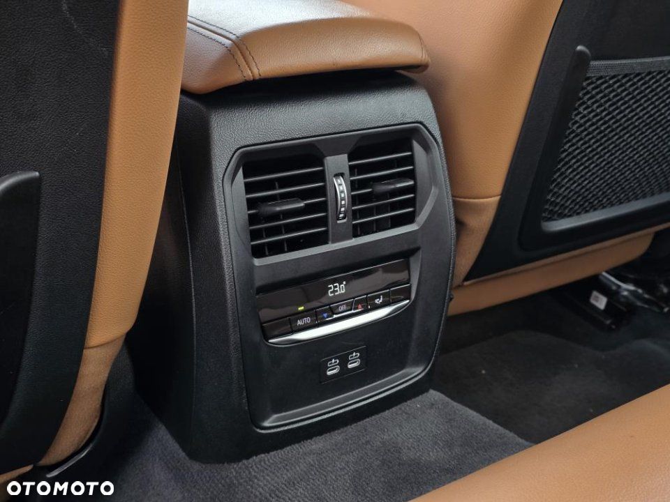 BMW Seria 3 - 14