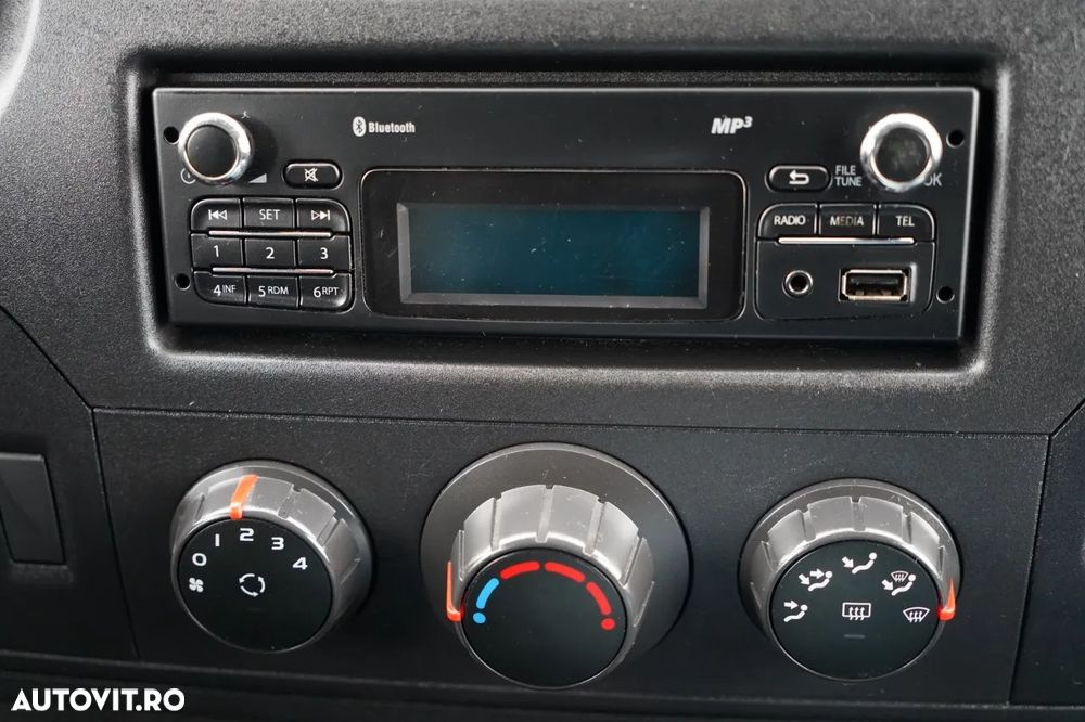 Renault MASTER MAXI / CREW / DOCK / LIVRARE 3,4 m / MANUALĂ / TRUSA DE SCULE / IMPORTAT - 27