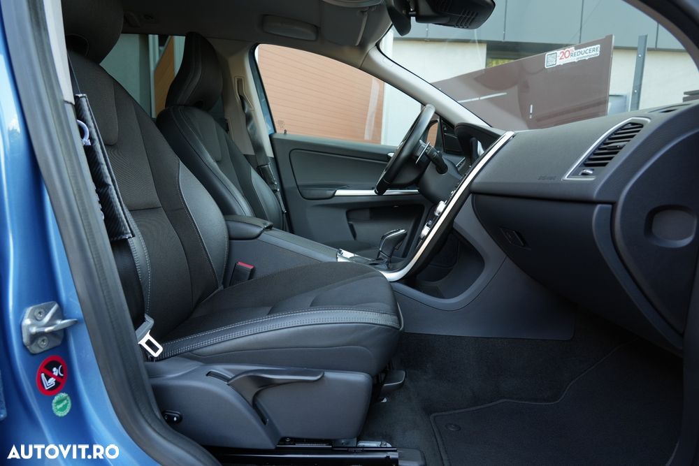 Volvo XC 60 D4 Geartronic Summum - 14