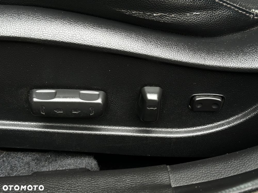 Hyundai i30 1.4 Premium - 16