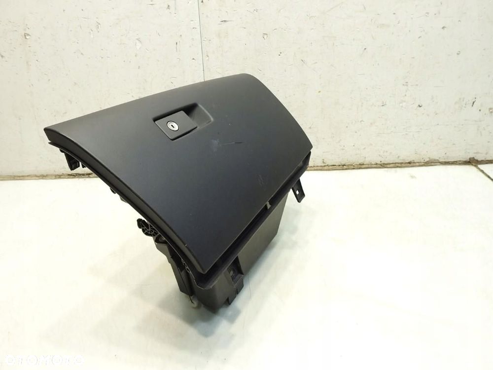 SCHOWEK PASAŻERA VOLVO XC60 I 30755651 - 9