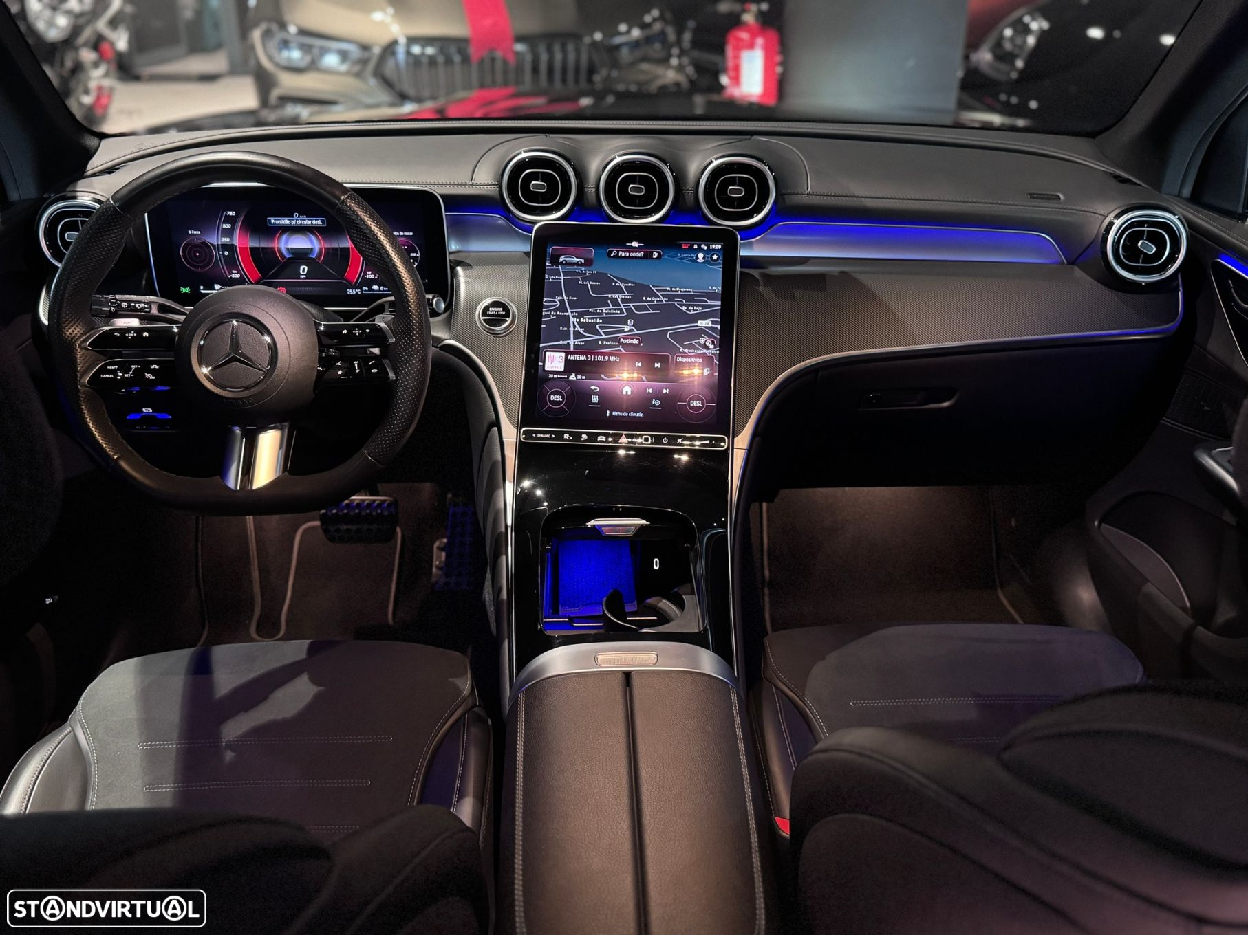 Mercedes-Benz GLC 300 de 4Matic - 25