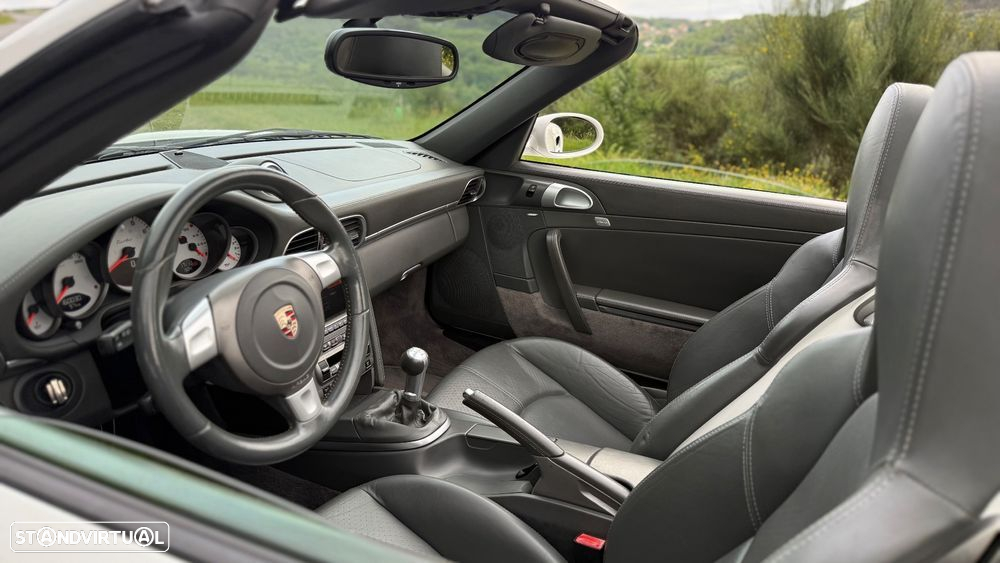 Porsche 911 (997) - 21