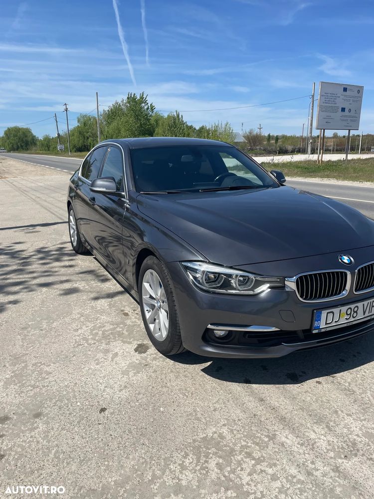 BMW Seria 3 330e iPerformance Luxury Line - 3