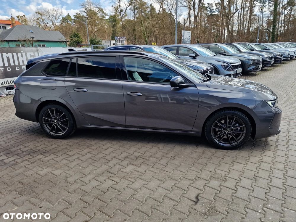 Opel Astra 1.5 D Automatik Elegance - 11