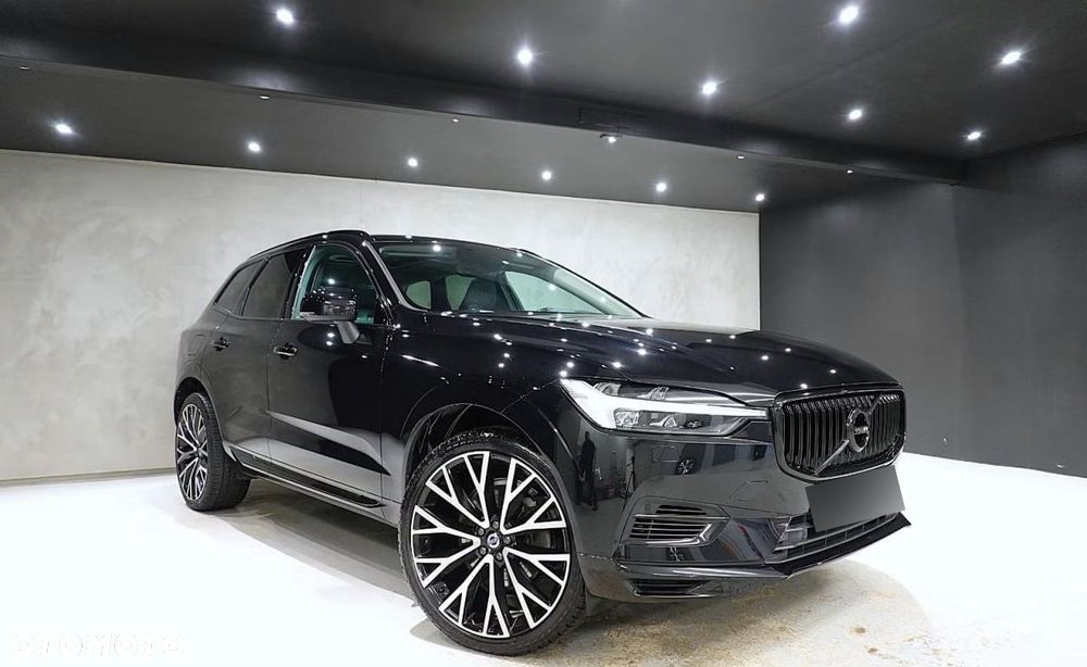 Volvo XC 60 T6 Plug-In Hybrid AWD R-Design - 2