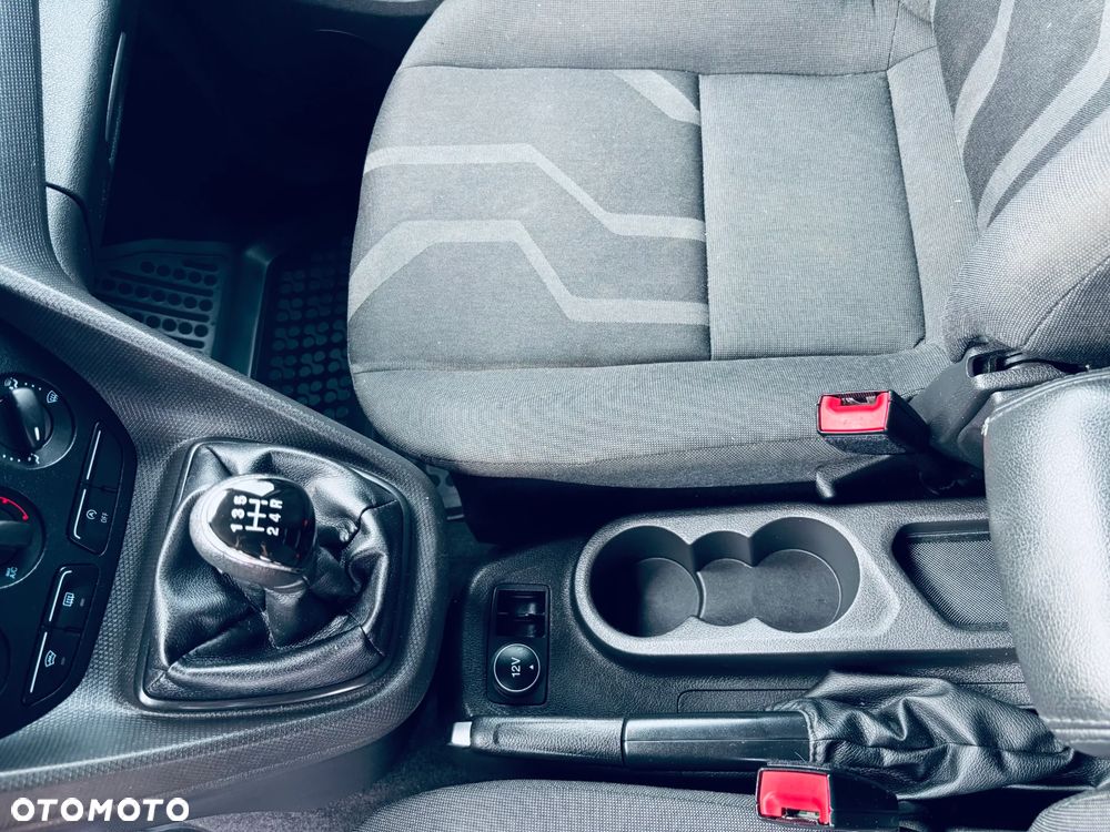 Ford Tourneo Connect 1.5TDCi Trend - 21