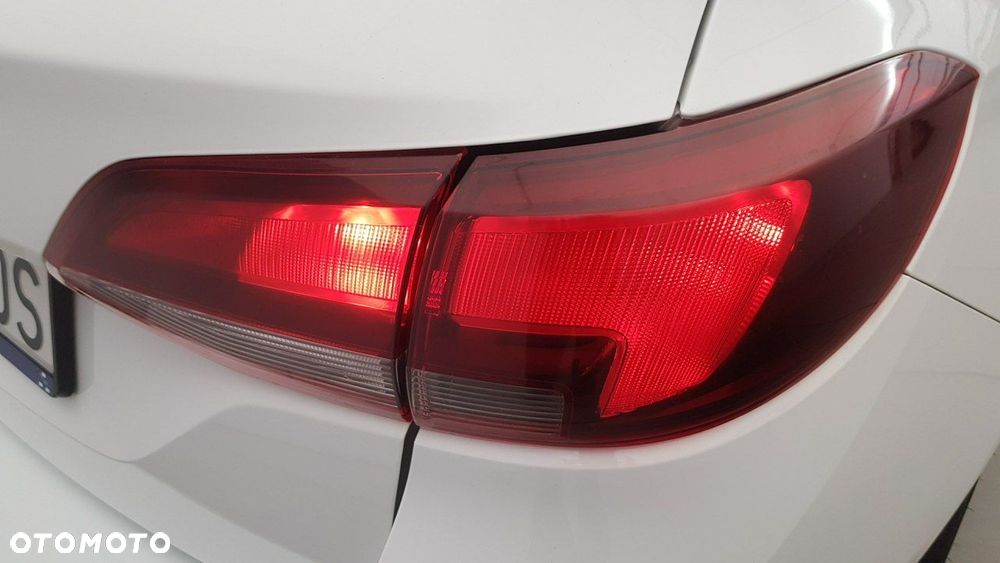 Opel Astra - 16