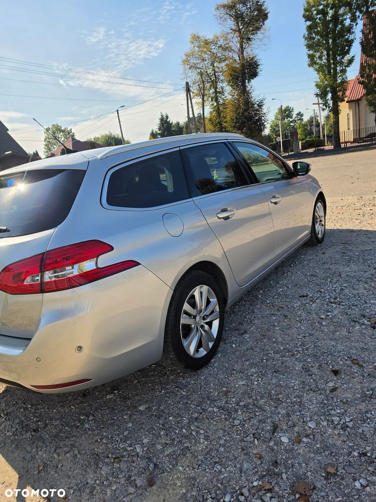 Peugeot 308 BlueHDi 120 EAT6 Stop & Start Allure - 10