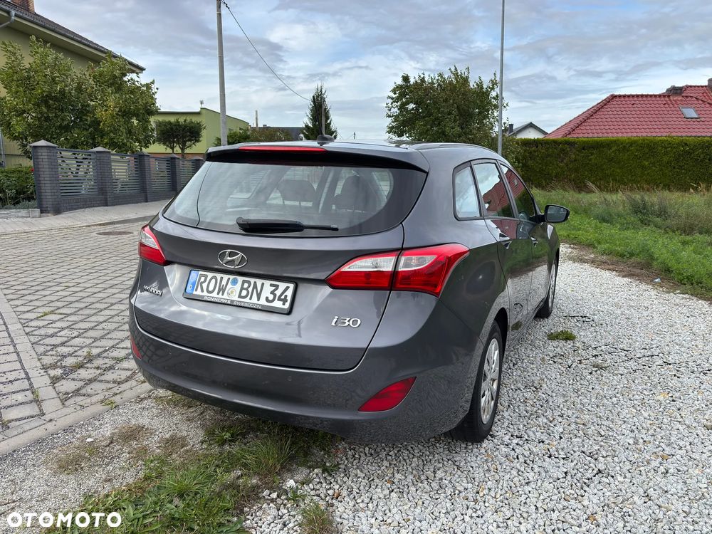 Hyundai i30 i30cw 1.6 CRDi Trend - 5