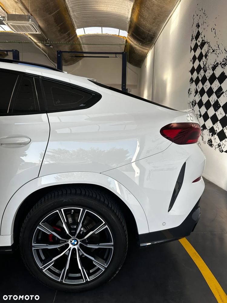 BMW X6 - 30
