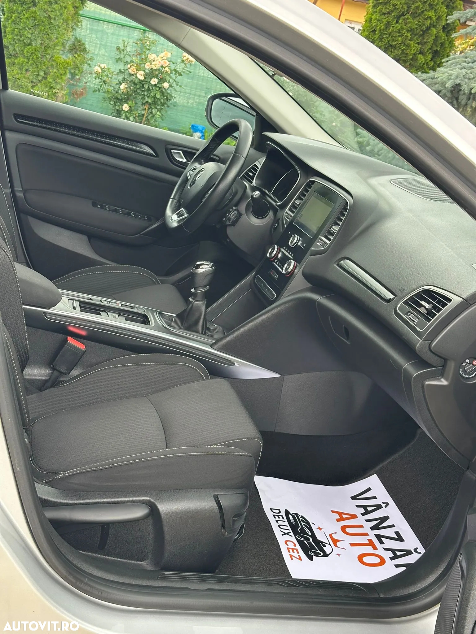 Renault Megane ENERGY dCi 110 ECO2 BUSINESS - 10