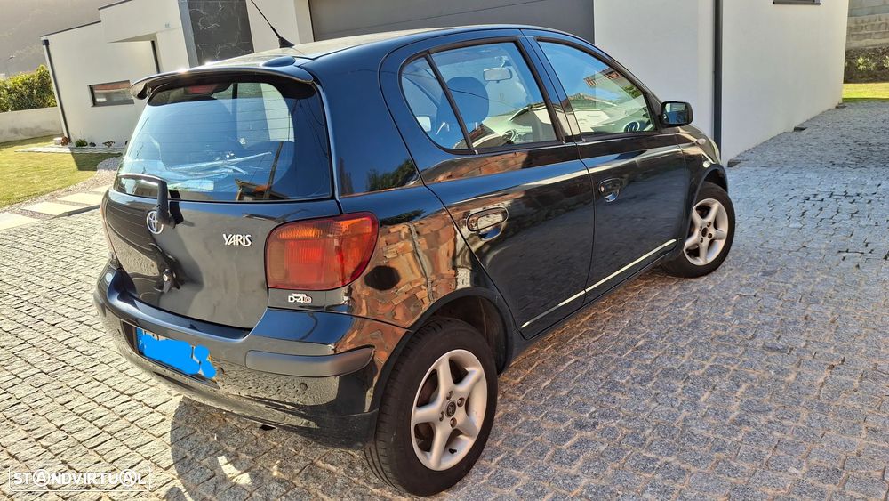 Toyota Yaris - 9