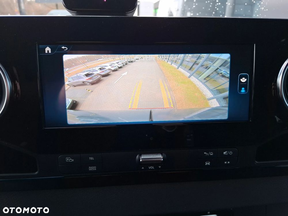 Mercedes-Benz Sprinter 319 CDI Furgon PRO długi 4325 mm L3H2 - 28