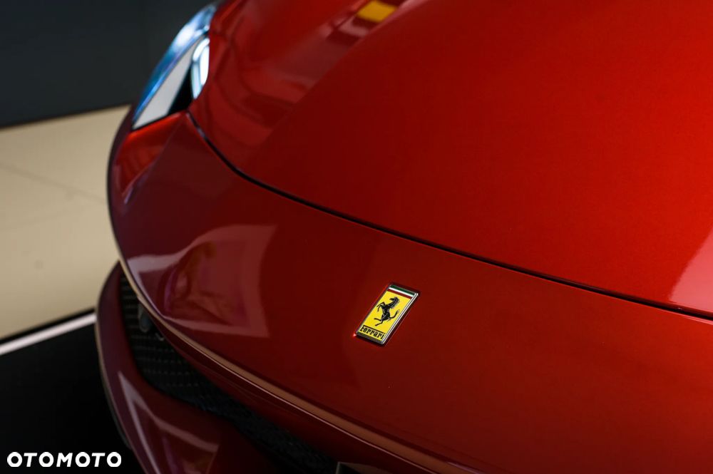 Ferrari 296 GTB - 10