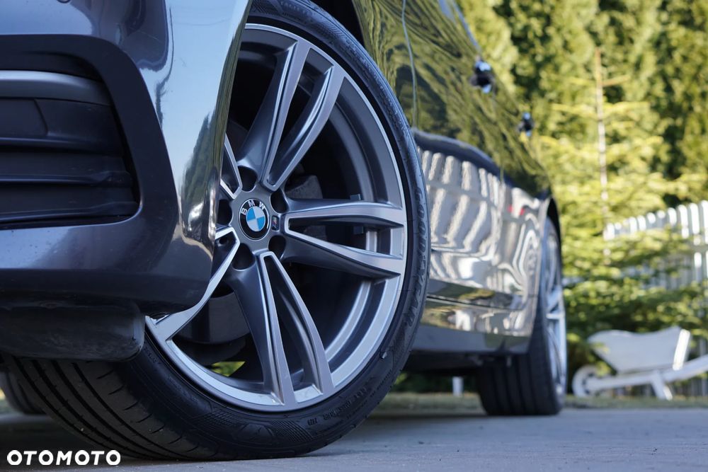 BMW Seria 5 - 35