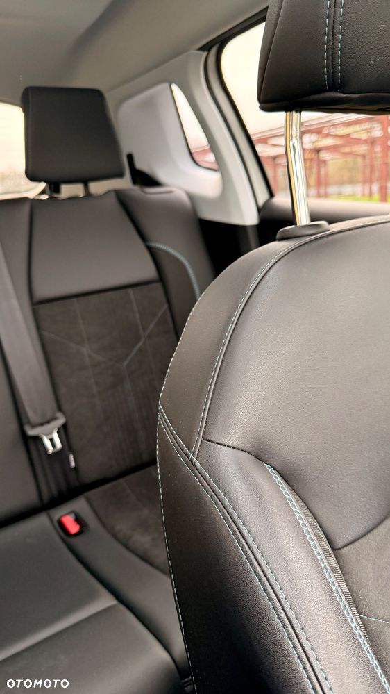 Peugeot 2008 1.2 Pure Tech Crossway S&S EAT6 - 13