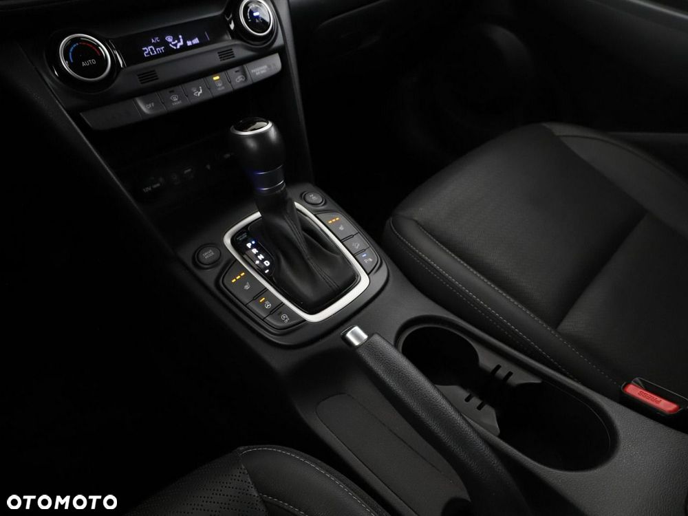 Hyundai Kona 1.6 T-GDI Premium 4WD DCT - 32