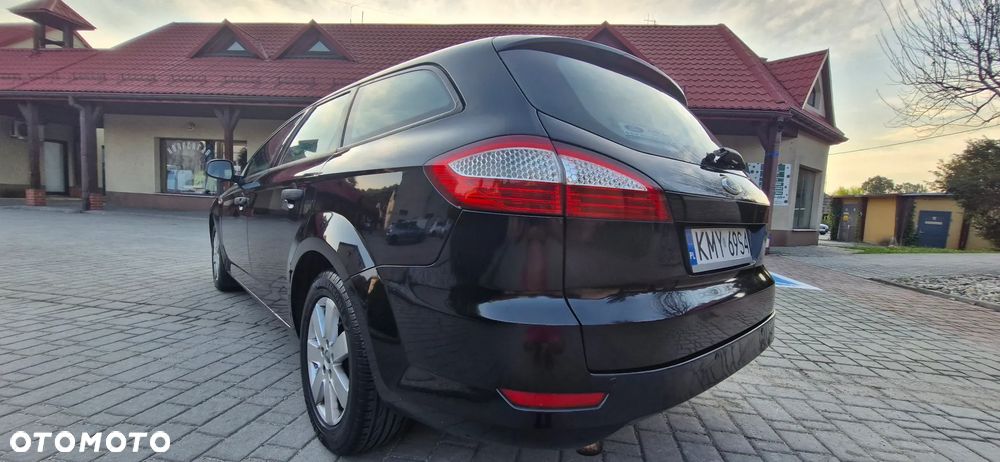 Ford Mondeo 2.0 TDCi Ambiente - 7