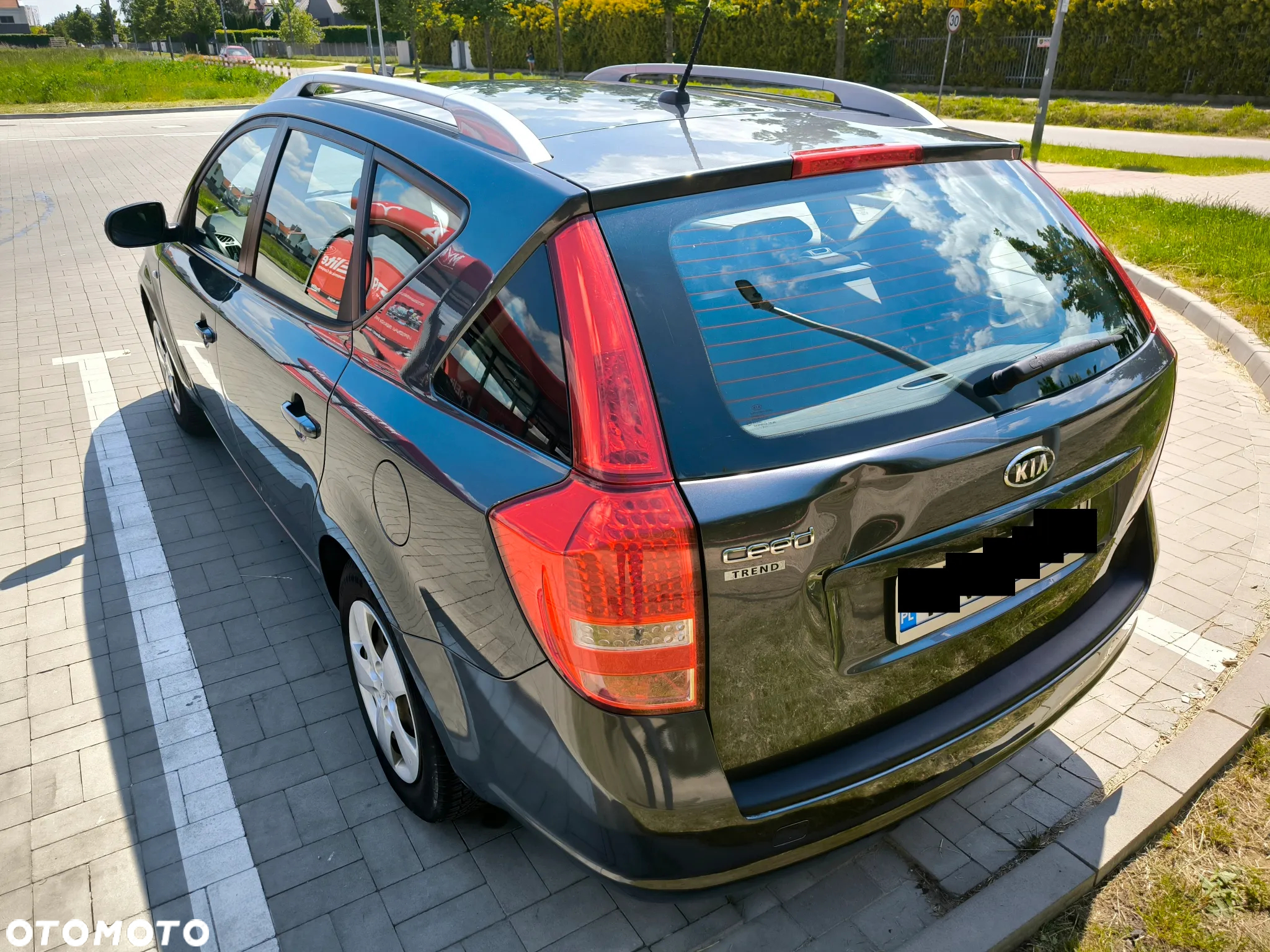 Kia Ceed - 6
