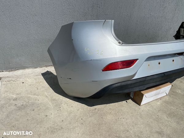 Bara spate Volvo V40 31283756 16207 - 2