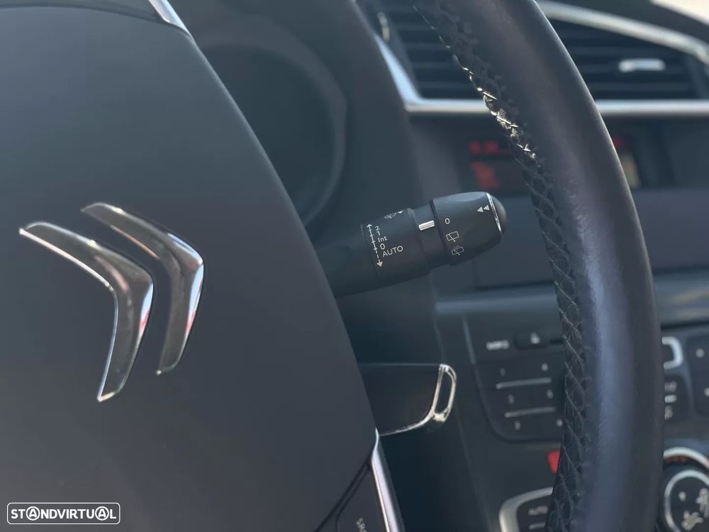 Citroën C4 1.6 HDi Seduction - 22