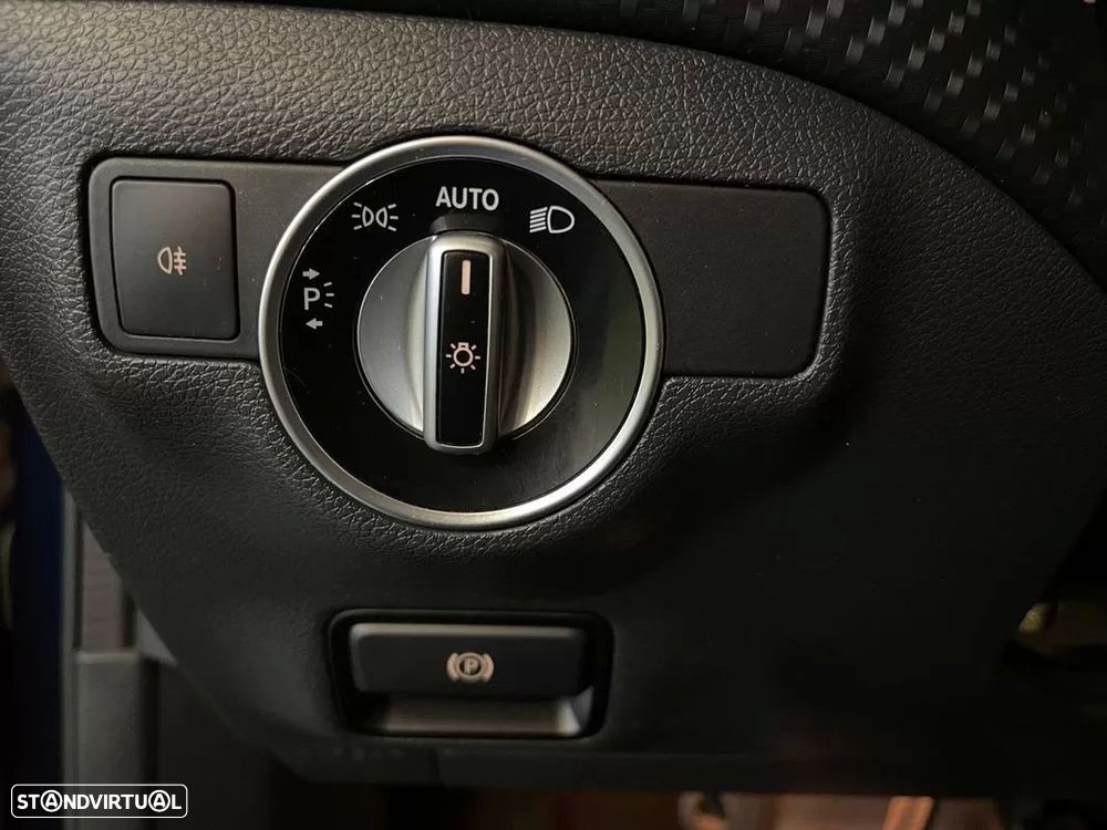 Mercedes-Benz A 180 d 7G-DCT AMG Line - 31