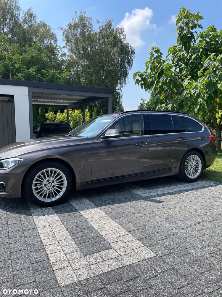 BMW Seria 3 318d Luxury Line - 4
