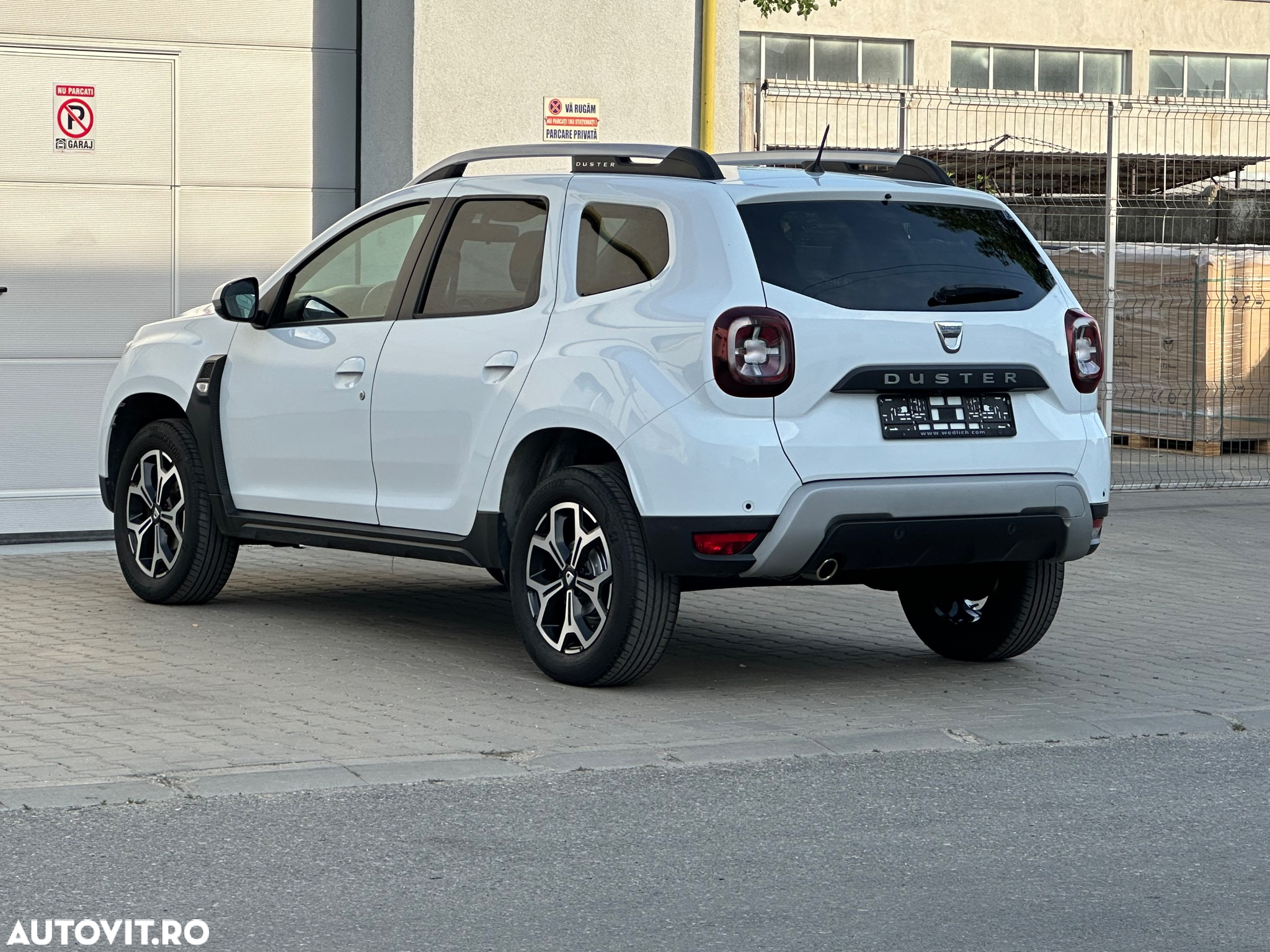 Dacia Duster 1.6 SCe Prestige jante 17" - 13