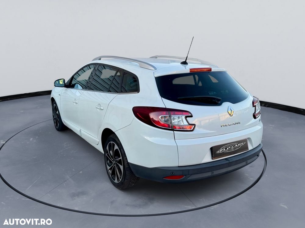 Renault Megane ENERGY dCi 130 Start & Stop Bose Edition - 4