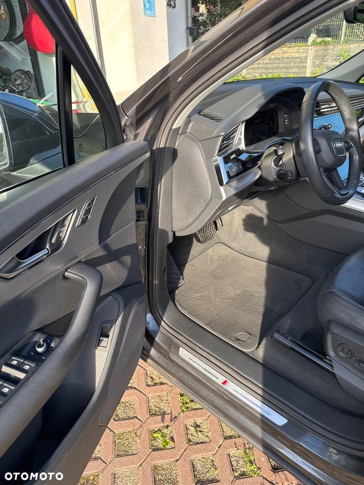 Audi Q7 50 TDI mHEV Quattro Tiptr - 11