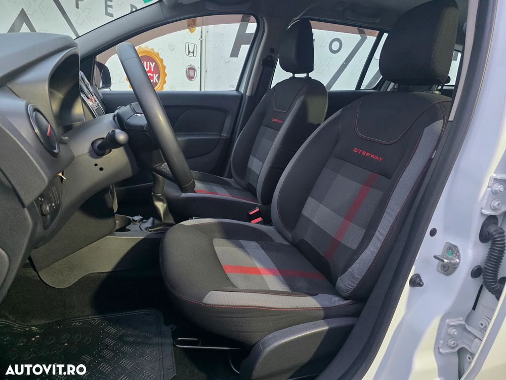 Dacia Logan MCV Blue dCi 95 Stepway - 4