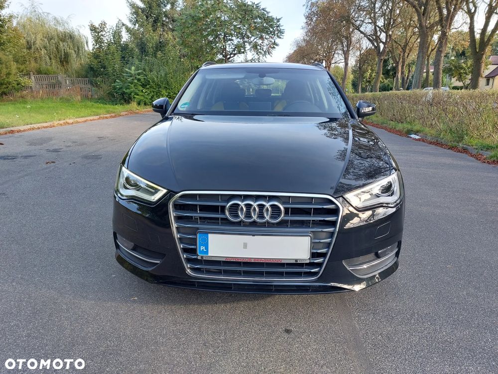 Audi A3 Sportback 1.6 TDI ultra Attraction - 10